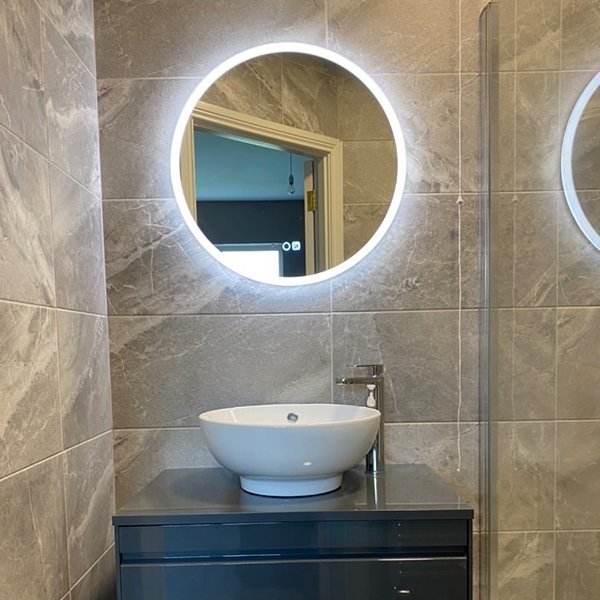600mm round LED bluetooth bathroom mirror
