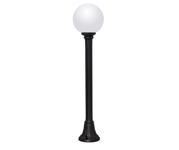 Globe shaded garden post light with a black pole finish