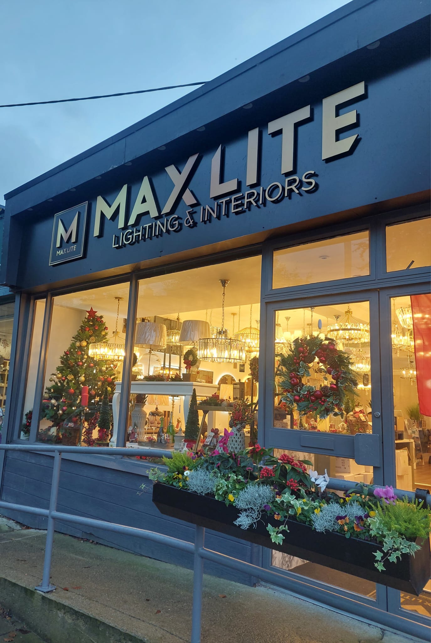 smart-lights-interiors-maxlite-shopfront-cavan